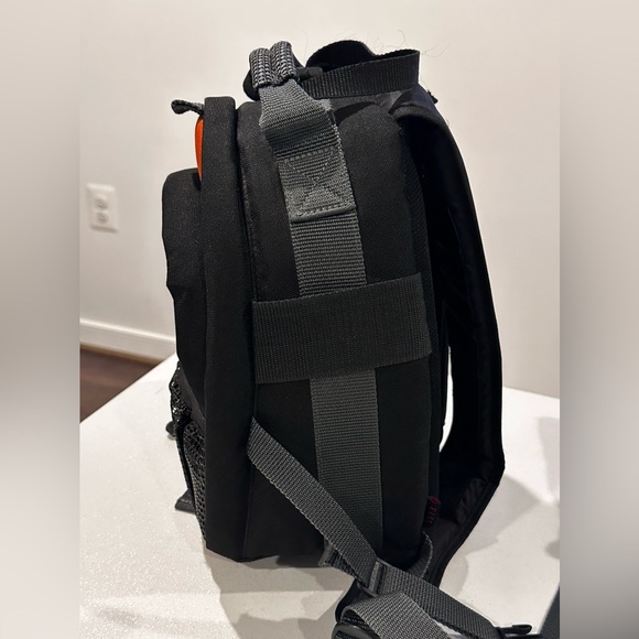 Tamrac 5273 Expedition 3, Compact and Expedition Level Photography Backpack 🎒 - Picture 5 of 16